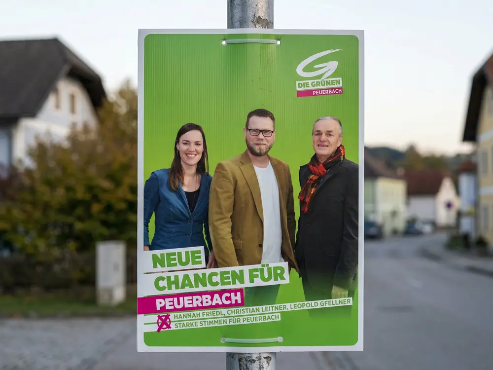 Professionelle Wahlplakate auf wetterfesten Hohlkammerplatten gedruckt, gefertigt für die Grünen OÖ.