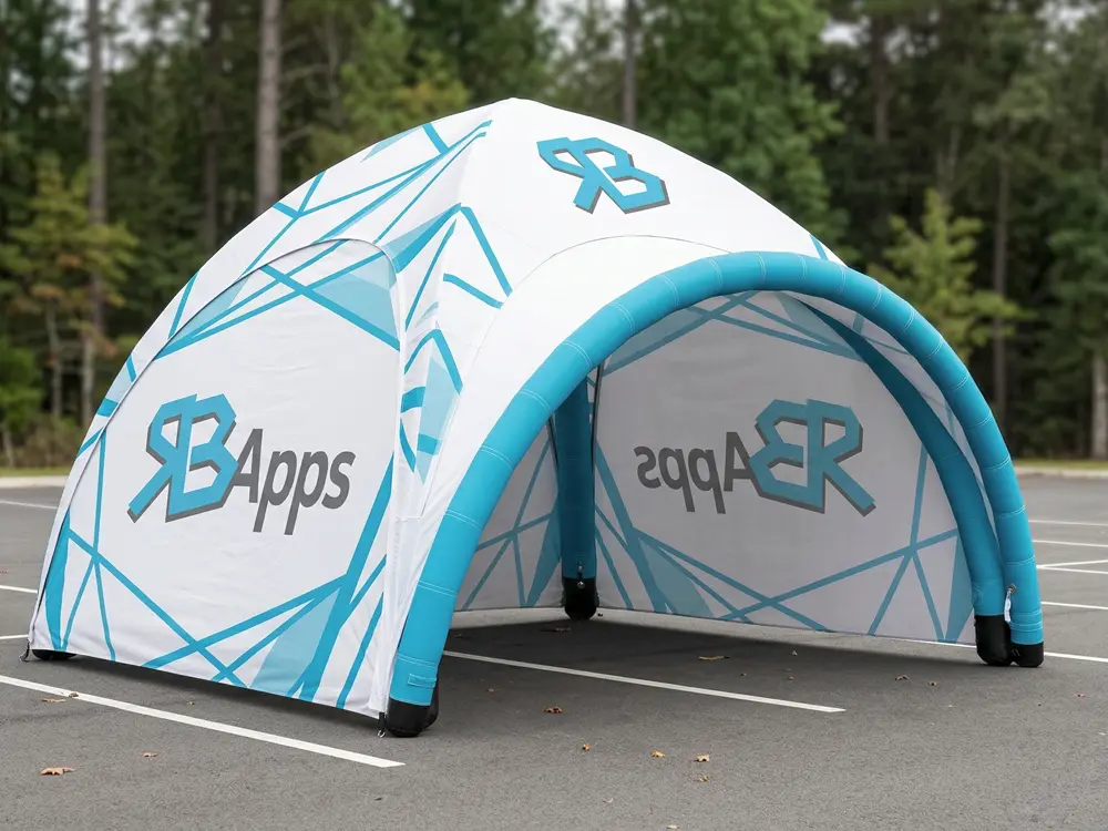 Mobiles Werbezelt ECO in 4x4m Größe mit Vordach, hochwertiger Polyesterbespannung und optionaler LED-Beleuchtung mit Akku.